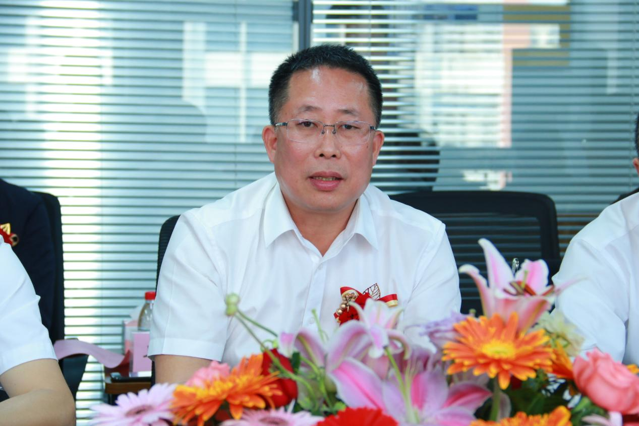 广西建工集团控股有限公司党委书记、董事长陆彪讲话