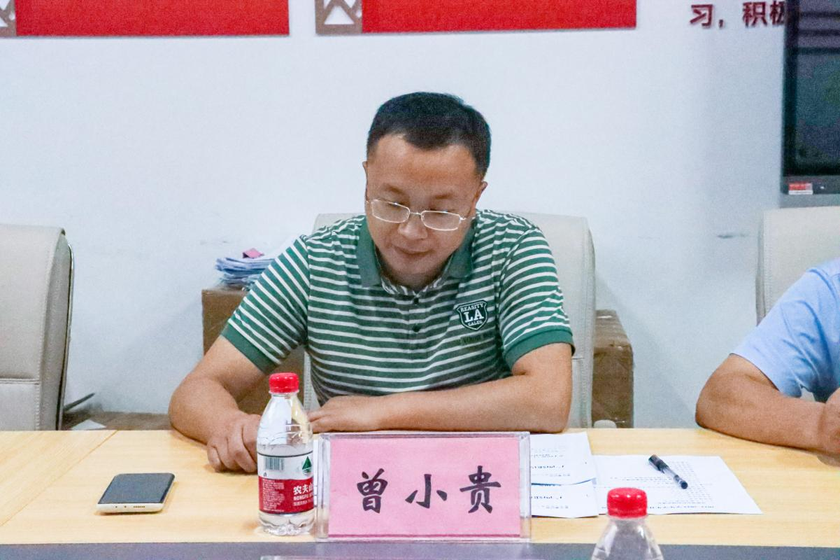 曾小贵书记汇报乐鱼全球最大体育平台_乐鱼(中国)2022-2023学年学生社团注册登记情况