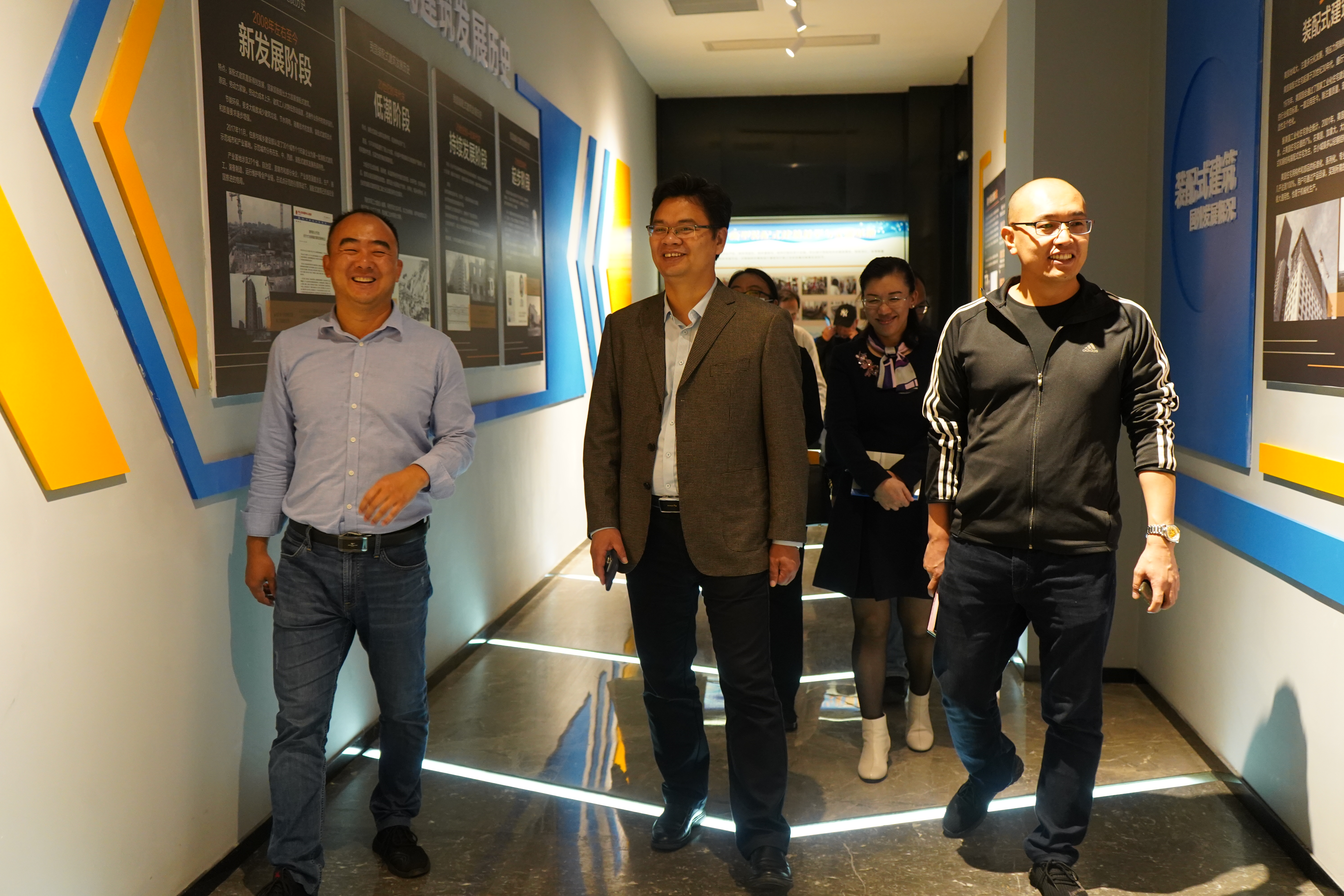 黄永乾副校长一行参观乐鱼全球最大体育平台_乐鱼(中国)装配式实训基地