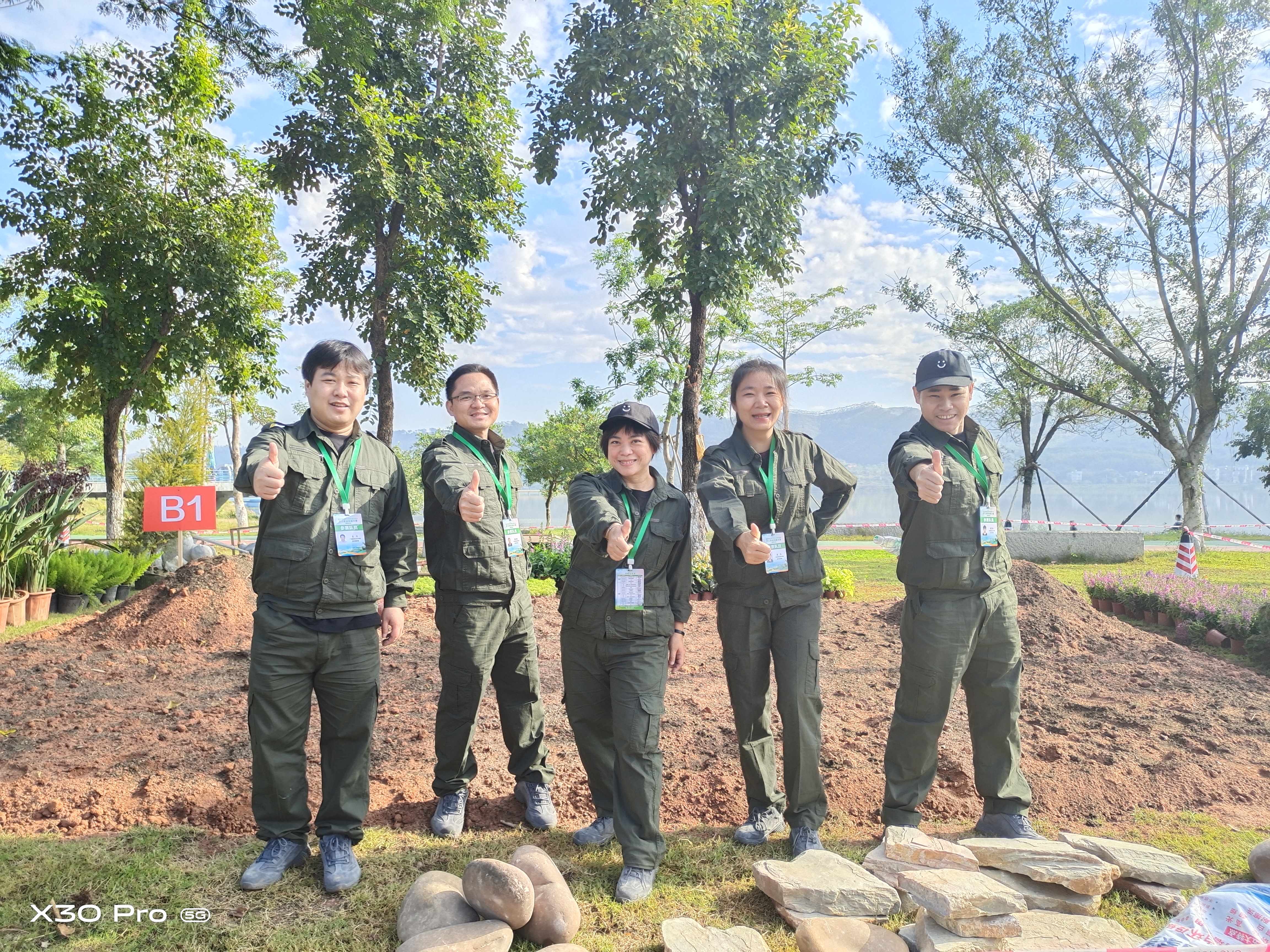 乐鱼全球最大体育平台_乐鱼(中国)代表队合影